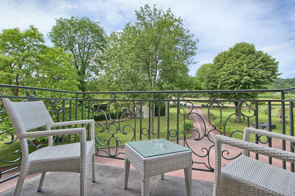 Logis Hotel & Restaurant - Le Manoir De Sauvegrain Saint-Lambert  Екстериор снимка
