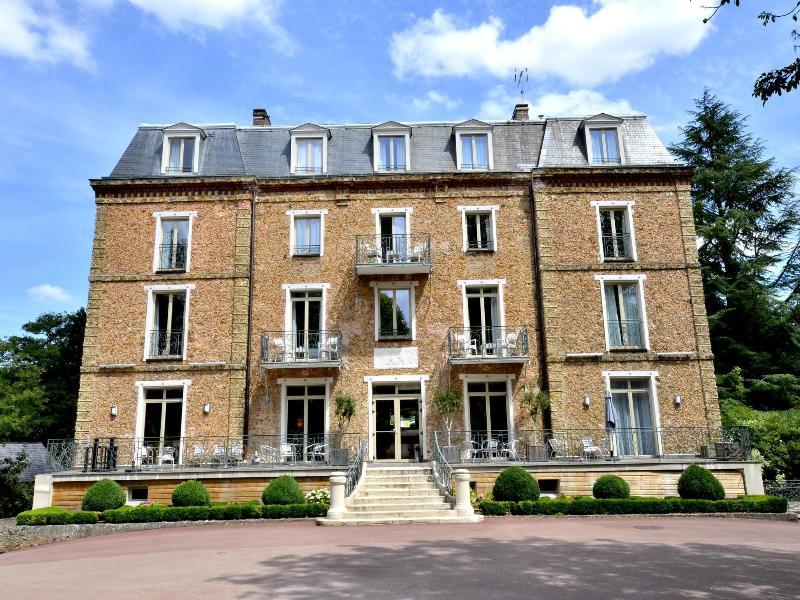 Logis Hotel & Restaurant - Le Manoir De Sauvegrain Saint-Lambert  Екстериор снимка